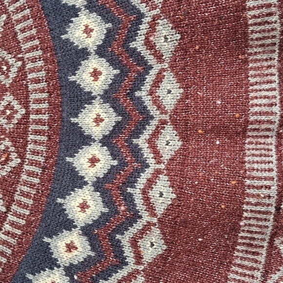 Vintage Weatherproof Fair Isle Burgundy Sweater - Picture 6 of 6